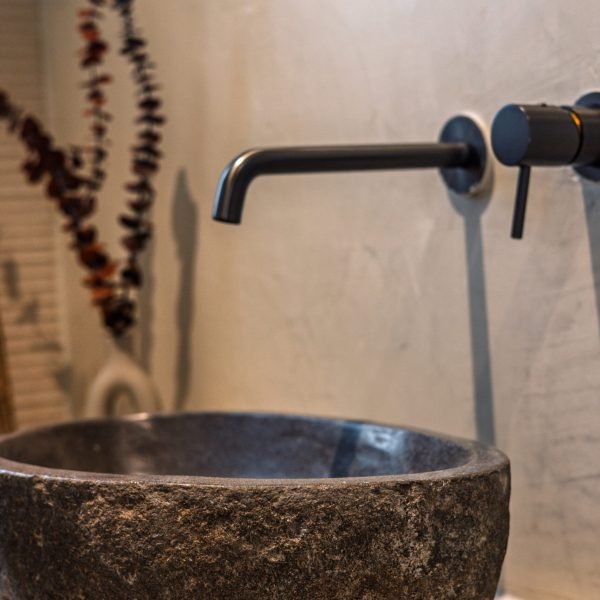 nousa_juna_bathroom (1)